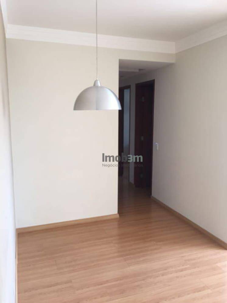 Apartamento à venda com 3 quartos, 73m² - Foto 3