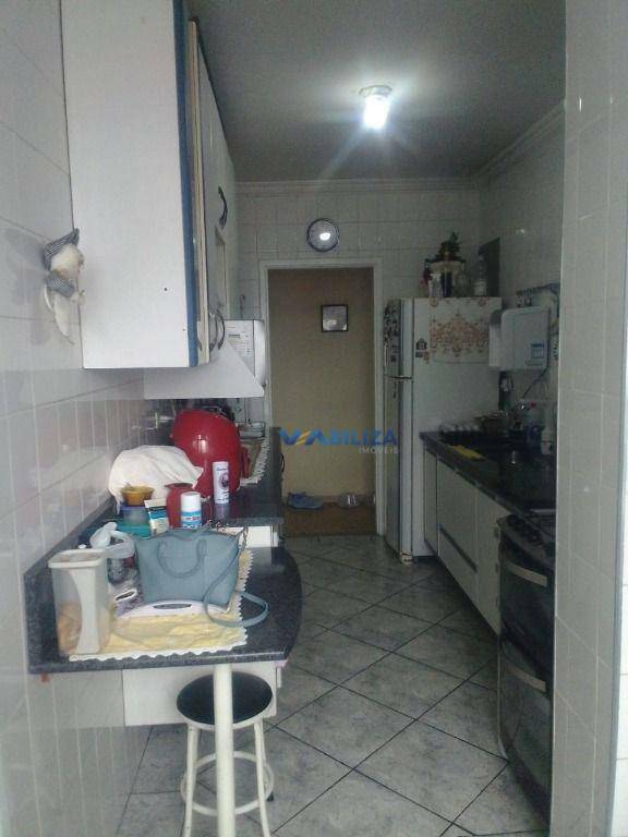 Apartamento à venda com 3 quartos, 78m² - Foto 7