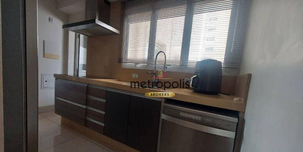 Apartamento à venda com 3 quartos, 123m² - Foto 4