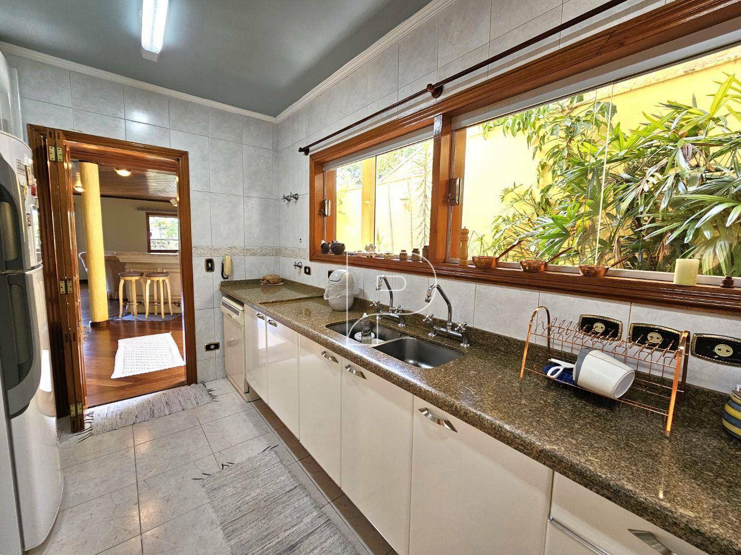 Casa de Condomínio à venda com 3 quartos, 344m² - Foto 14