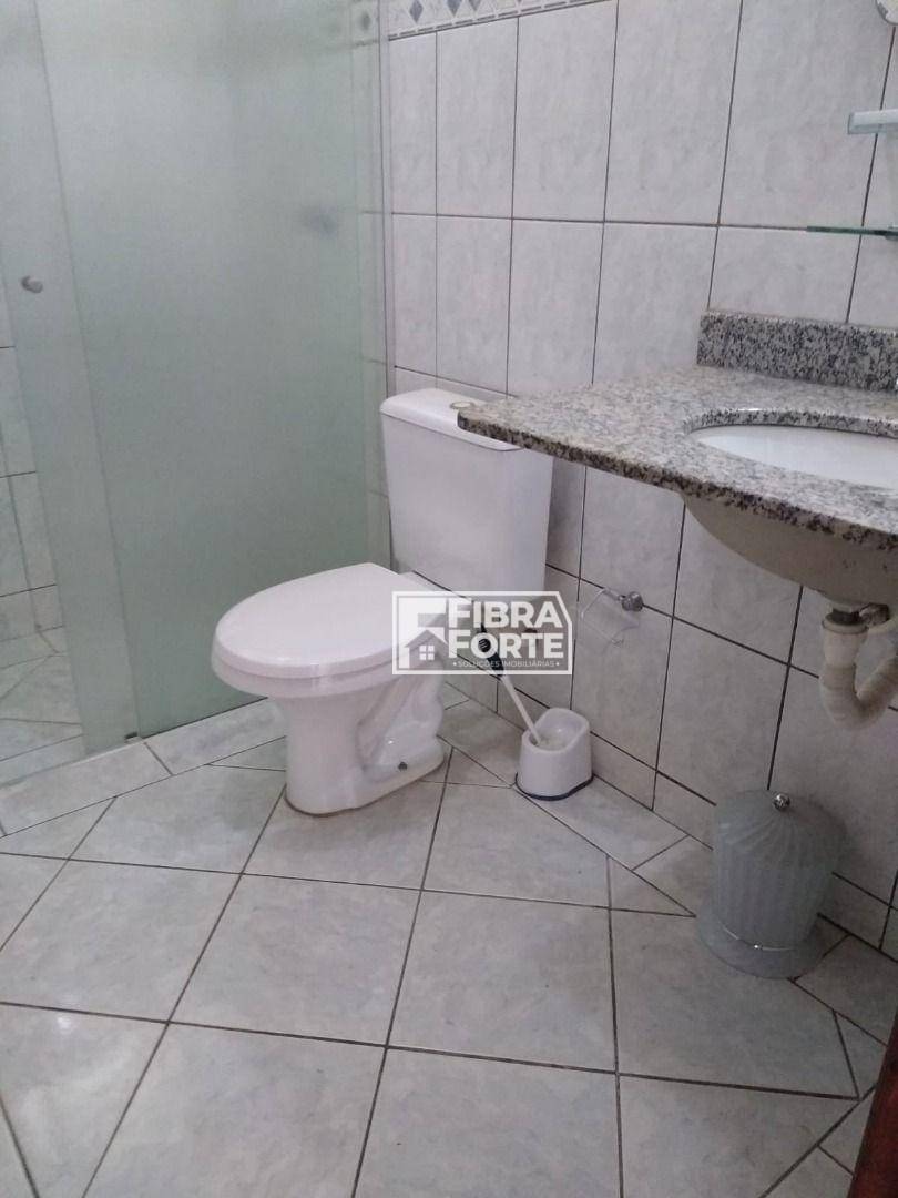 Casa à venda com 2 quartos, 120m² - Foto 11