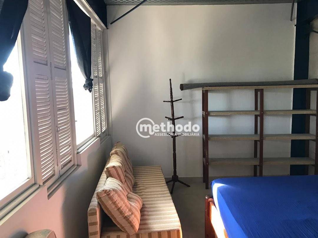 Casa à venda com 3 quartos, 210m² - Foto 8