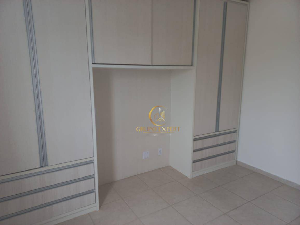 Apartamento para alugar com 2 quartos, 83m² - Foto 5