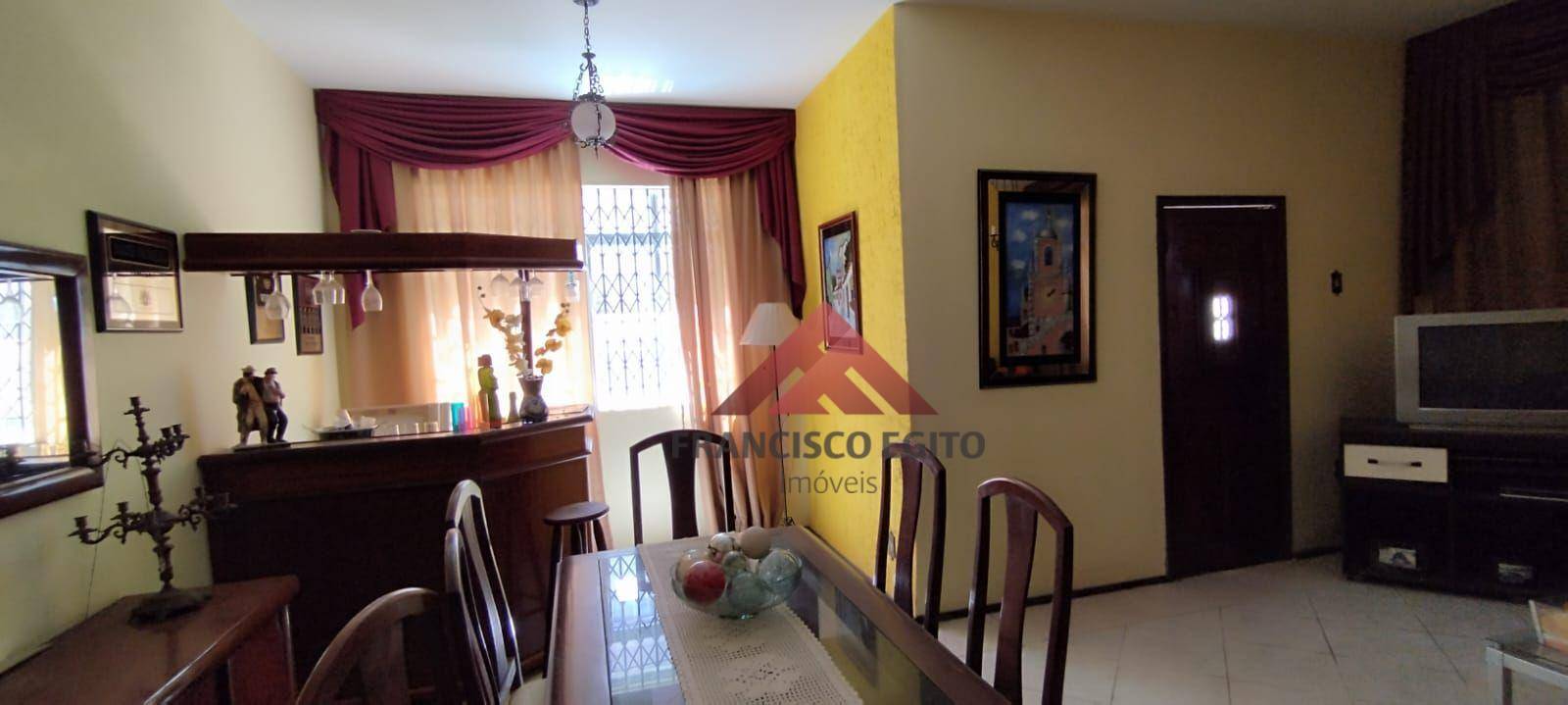 Casa à venda com 4 quartos, 190m² - Foto 25