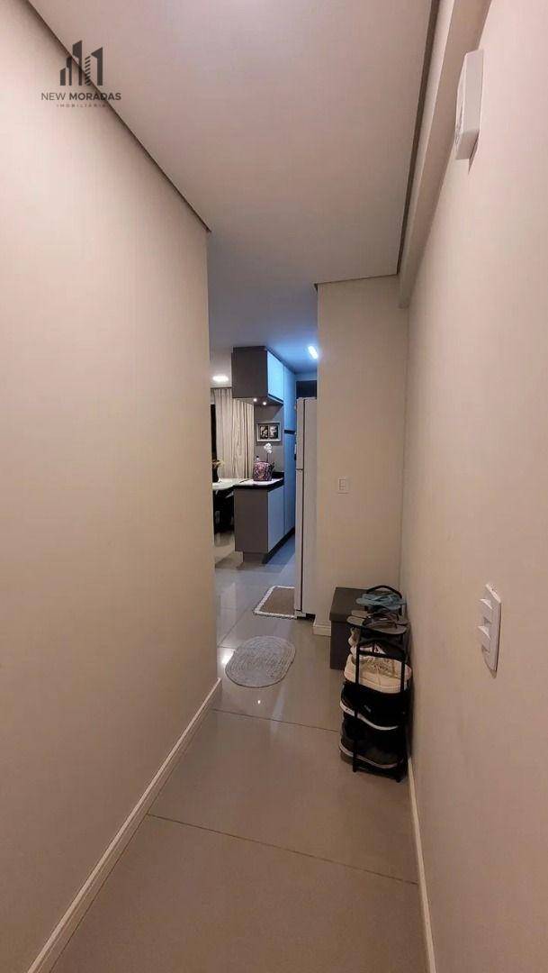 Apartamento à venda com 2 quartos, 68m² - Foto 12