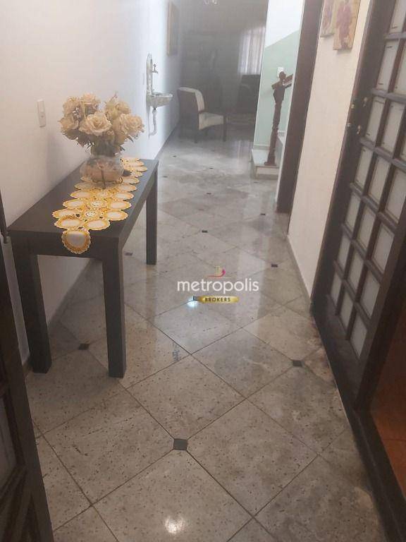 Sobrado à venda com 3 quartos, 210m² - Foto 11