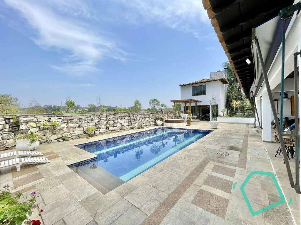 Casa de Condomínio à venda com 4 quartos, 548m² - Foto 33