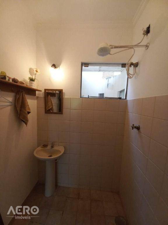 Casa de Condomínio à venda com 4 quartos, 290m² - Foto 23