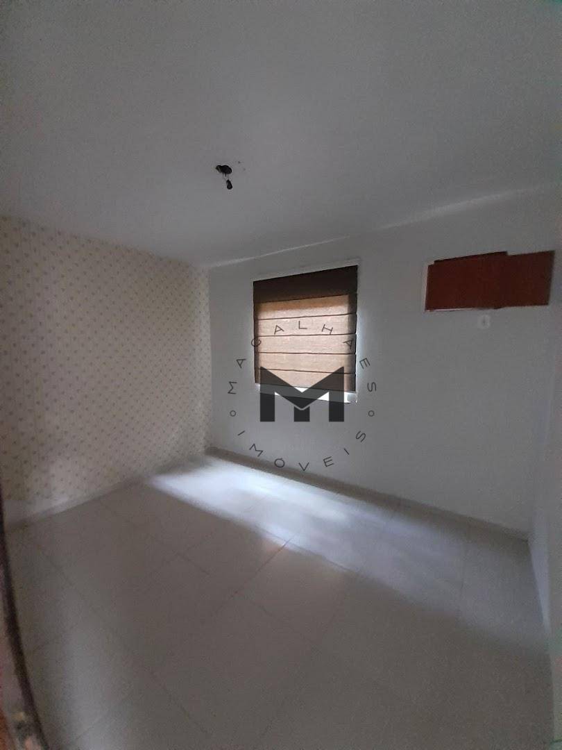 Casa à venda com 4 quartos, 390M2 - Foto 14