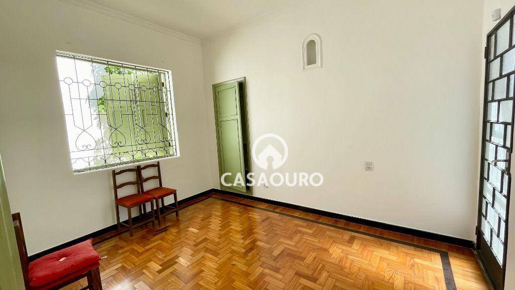 Casa à venda com 2 quartos, 165m² - Foto 13