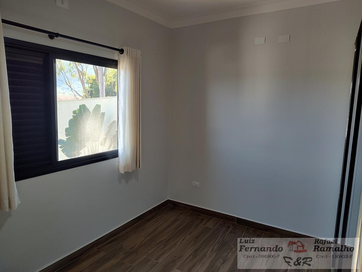 Casa à venda com 4 quartos, 1000m² - Foto 11