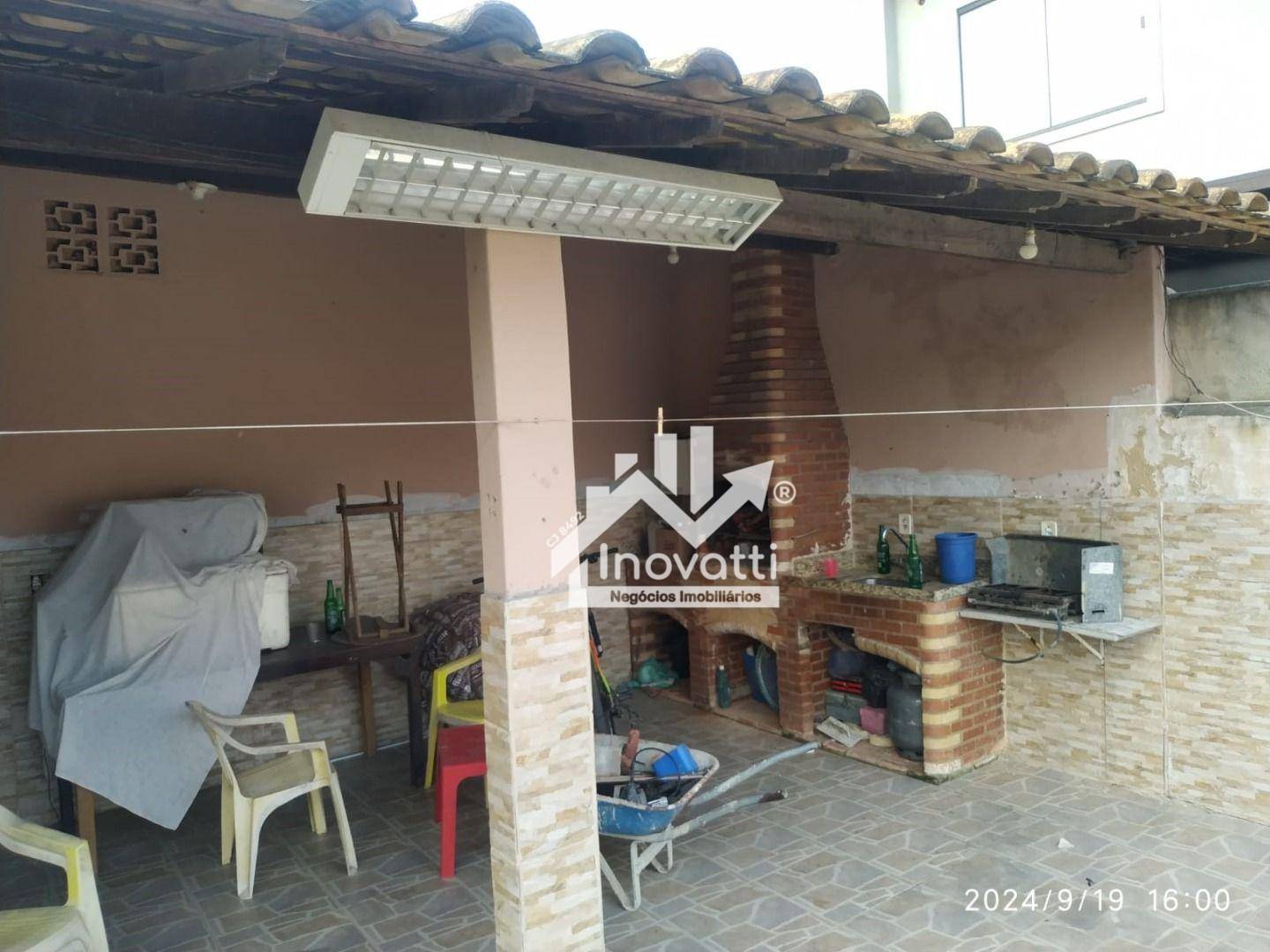 Casa à venda com 2 quartos, 80m² - Foto 12