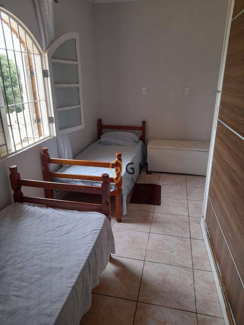 Chácara à venda e aluguel com 6 quartos, 1500m² - Foto 17