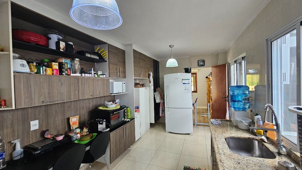 Casa de Condomínio à venda com 4 quartos, 303m² - Foto 25