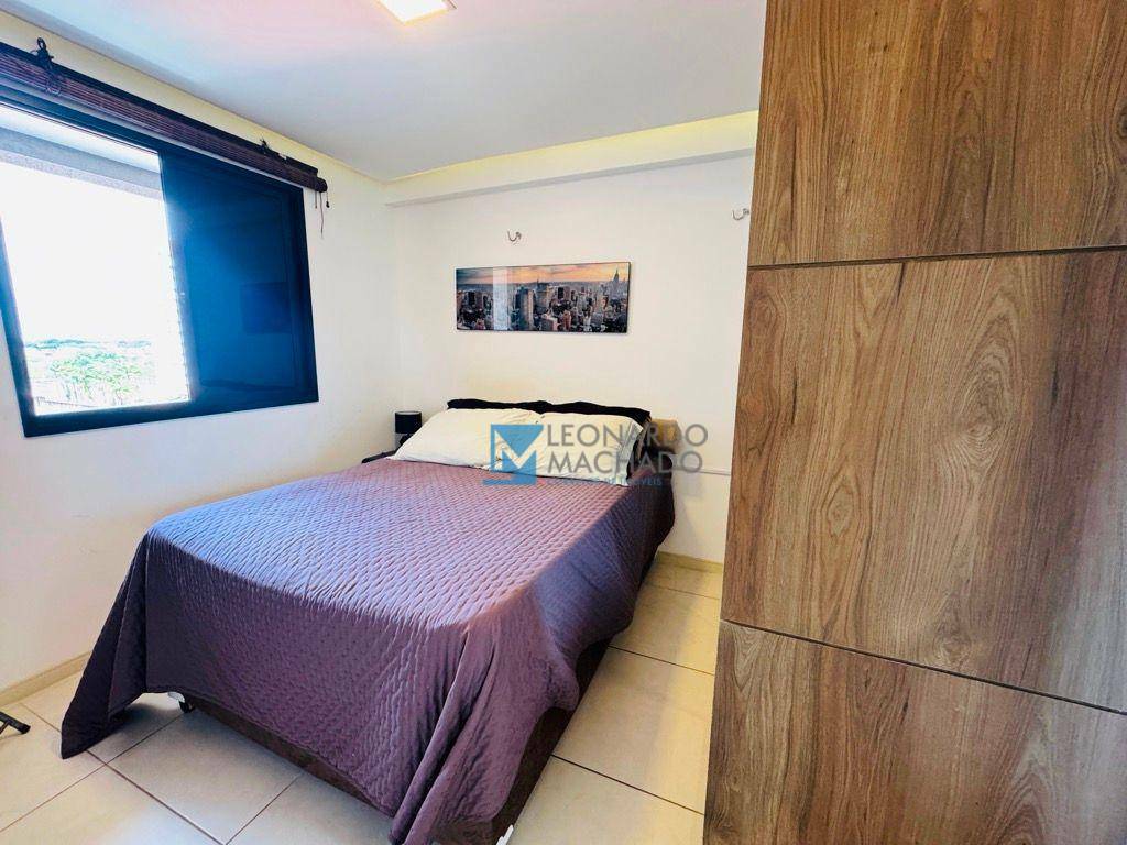 Apartamento à venda com 2 quartos, 72m² - Foto 12