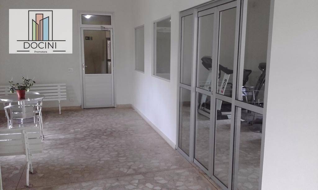 Apartamento à venda com 2 quartos, 68m² - Foto 13