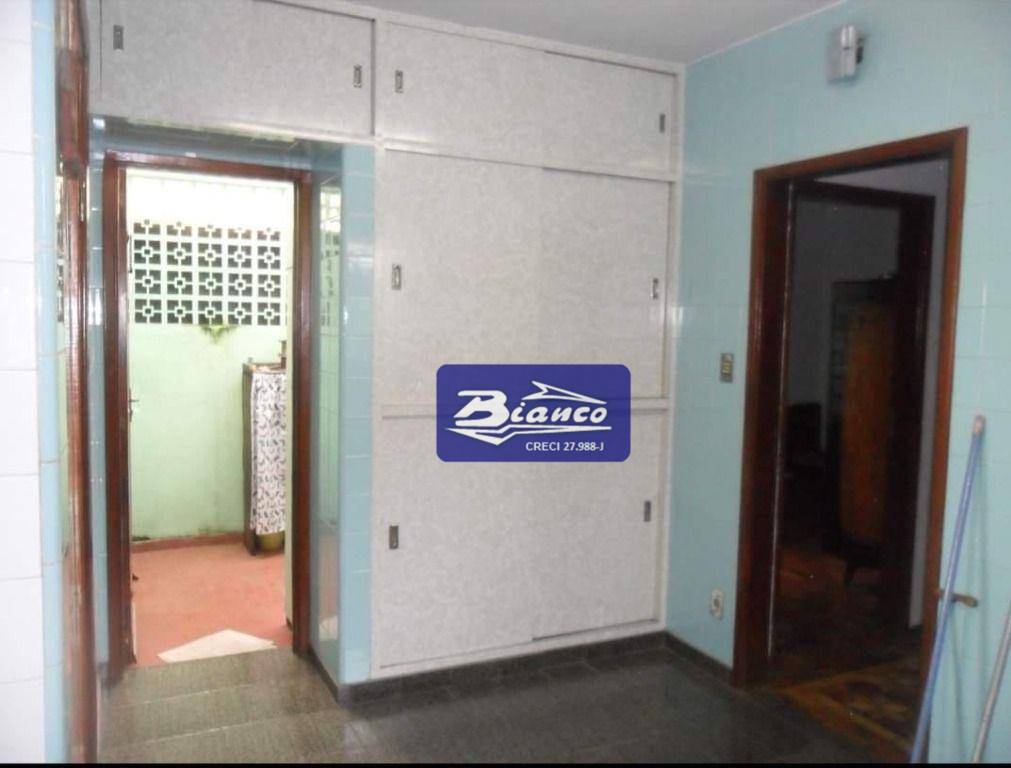 Casa à venda com 4 quartos, 105m² - Foto 13