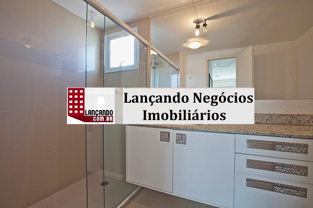 Apartamento à venda com 3 quartos, 210m² - Foto 3