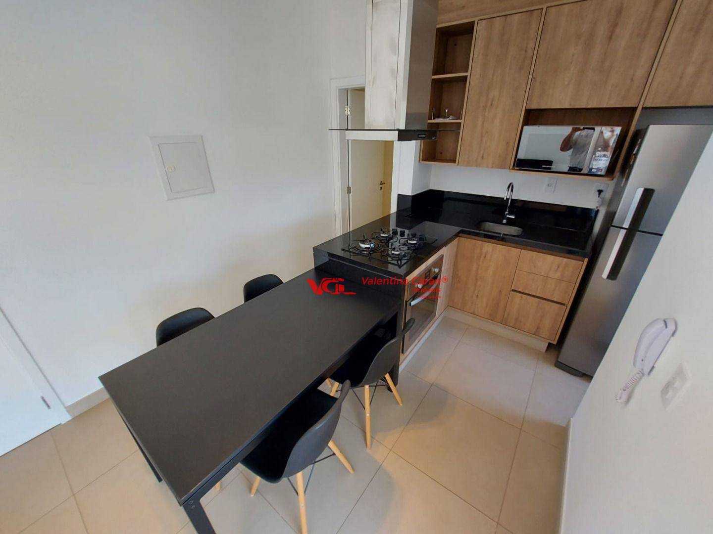 Apartamento para alugar com 1 quarto, 55m² - Foto 1