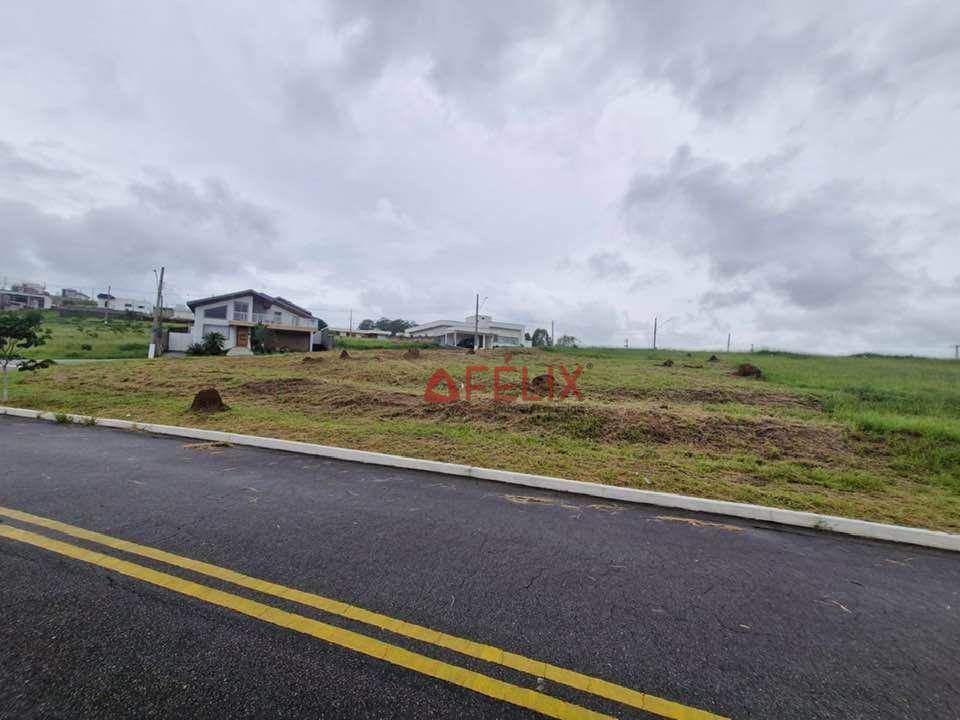 Loteamento e Condomínio, 880 m² - Foto 1