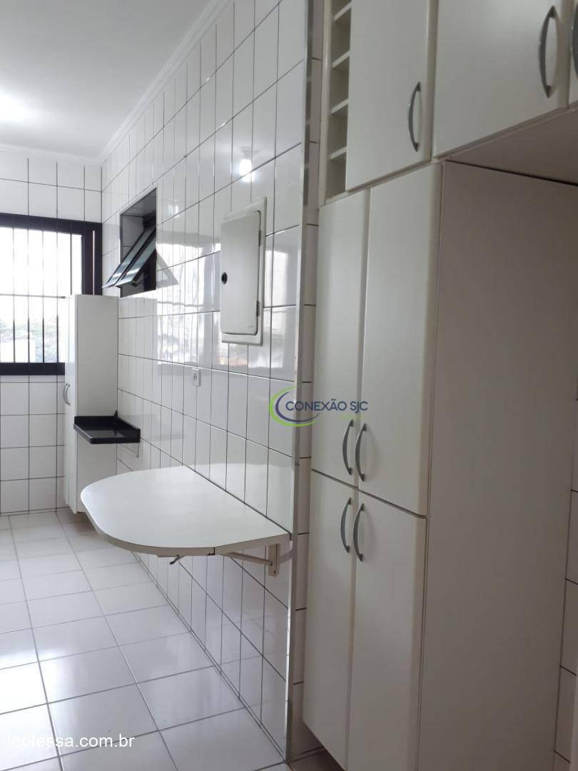 Apartamento à venda com 3 quartos, 98m² - Foto 17