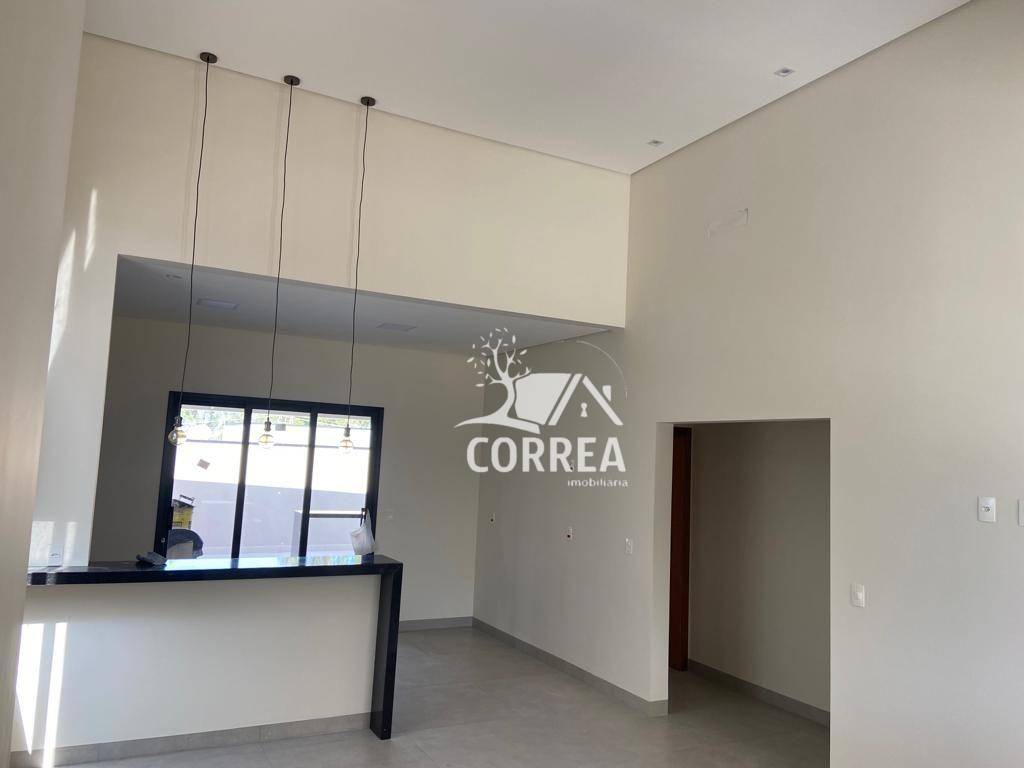 Casa à venda com 3 quartos, 157m² - Foto 3