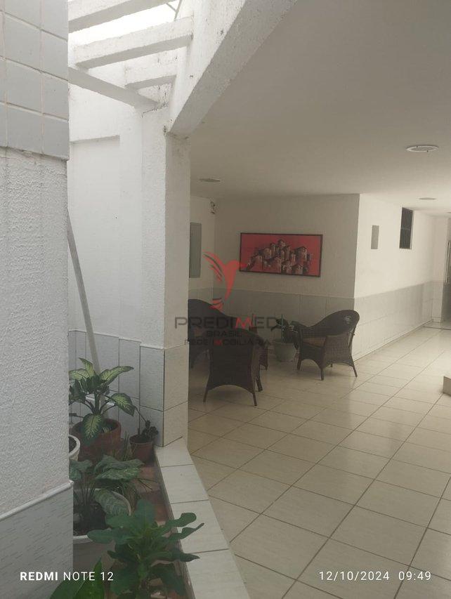 Apartamento à venda com 2 quartos, 60m² - Foto 25