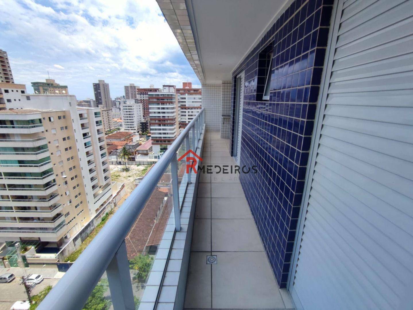 Apartamento à venda com 2 quartos, 70m² - Foto 2