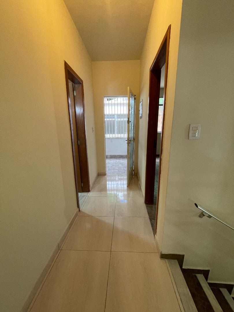 Casa à venda com 4 quartos, 199m² - Foto 15