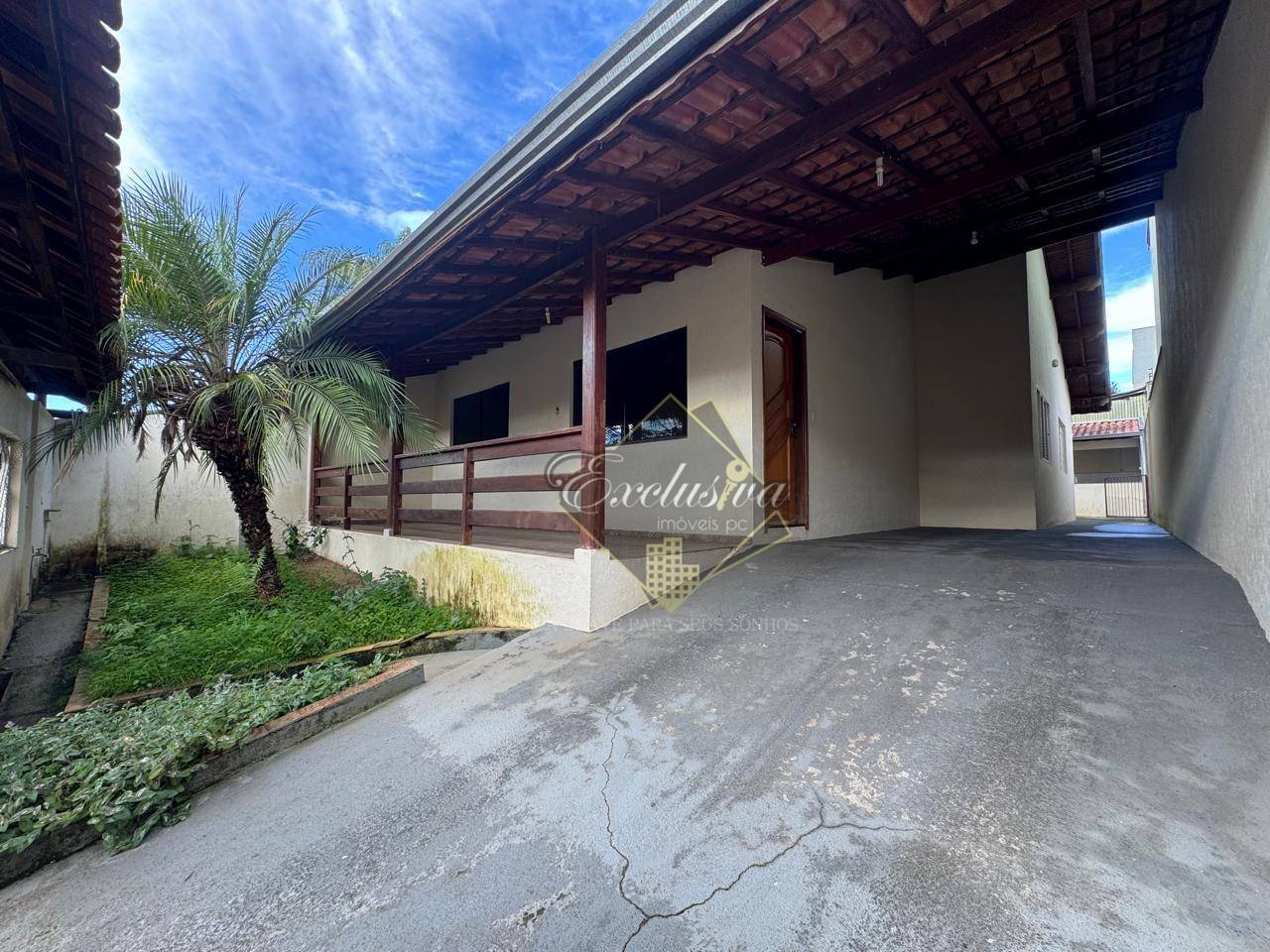 Casa, 3 quartos, 162 m² - Foto 1