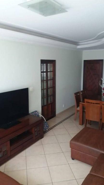 Apartamento à venda com 3 quartos, 140m² - Foto 4