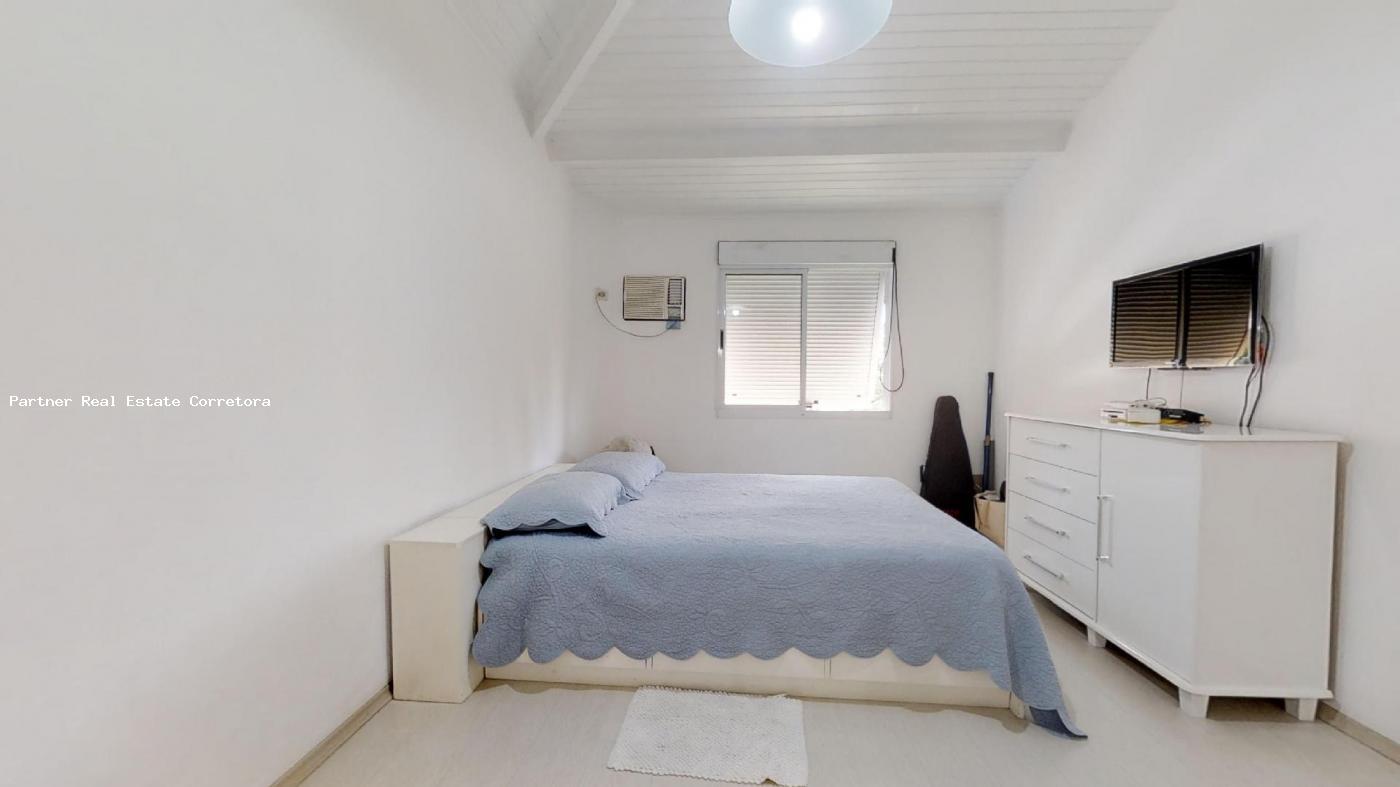 Casa de Condomínio à venda com 3 quartos, 296m² - Foto 29