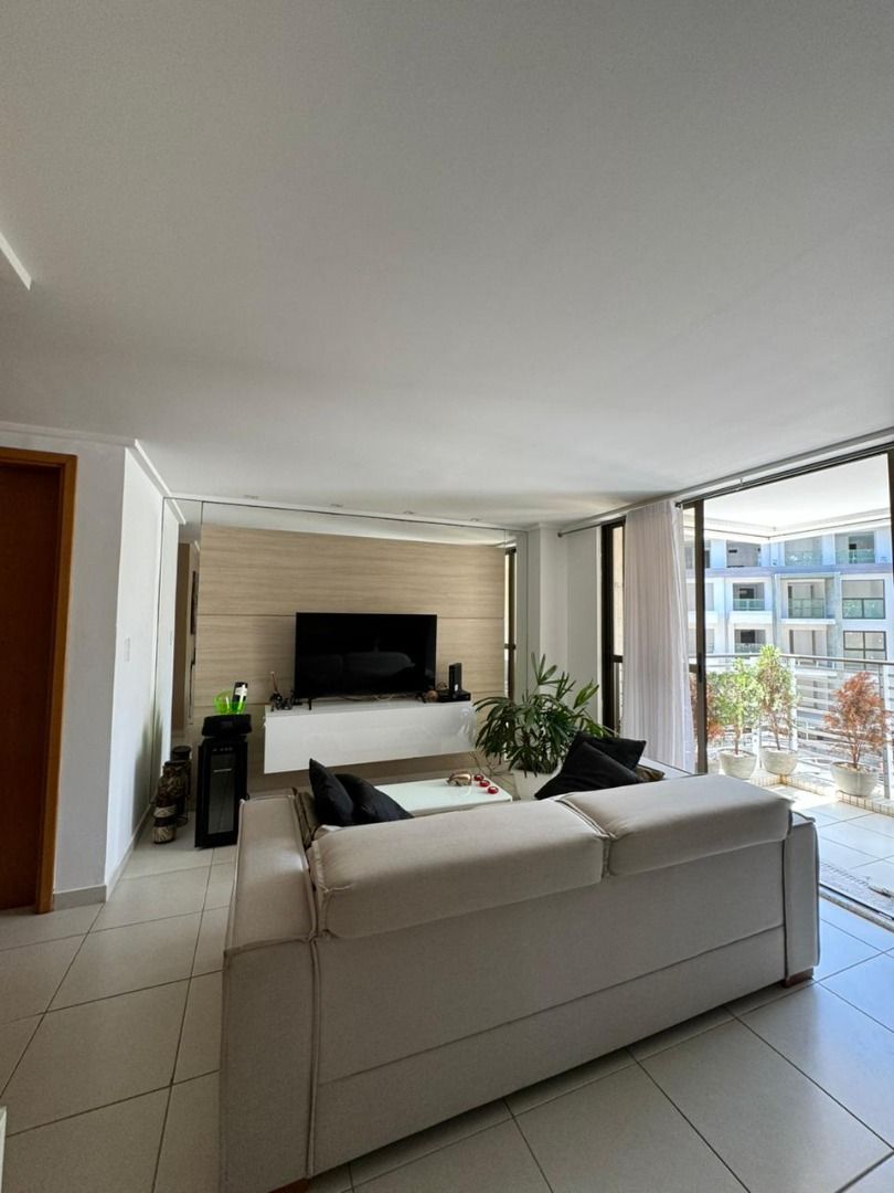 Apartamento à venda com 2 quartos, 67m² - Foto 1