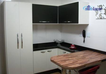 Apartamento à venda com 3 quartos, 122m² - Foto 8