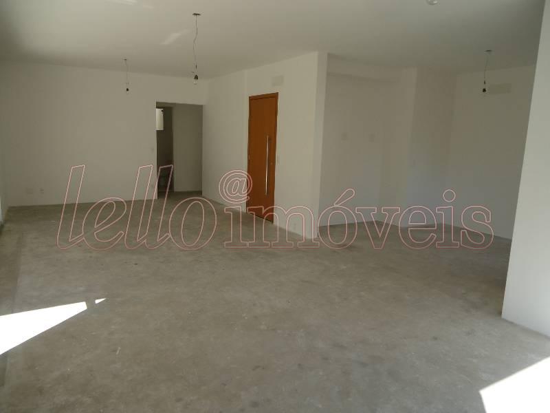 Apartamento à venda com 3 quartos, 187m² - Foto 2