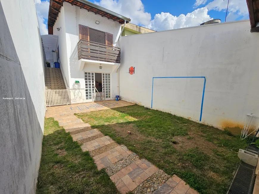 Casa à venda com 2 quartos, 200m² - Foto 17