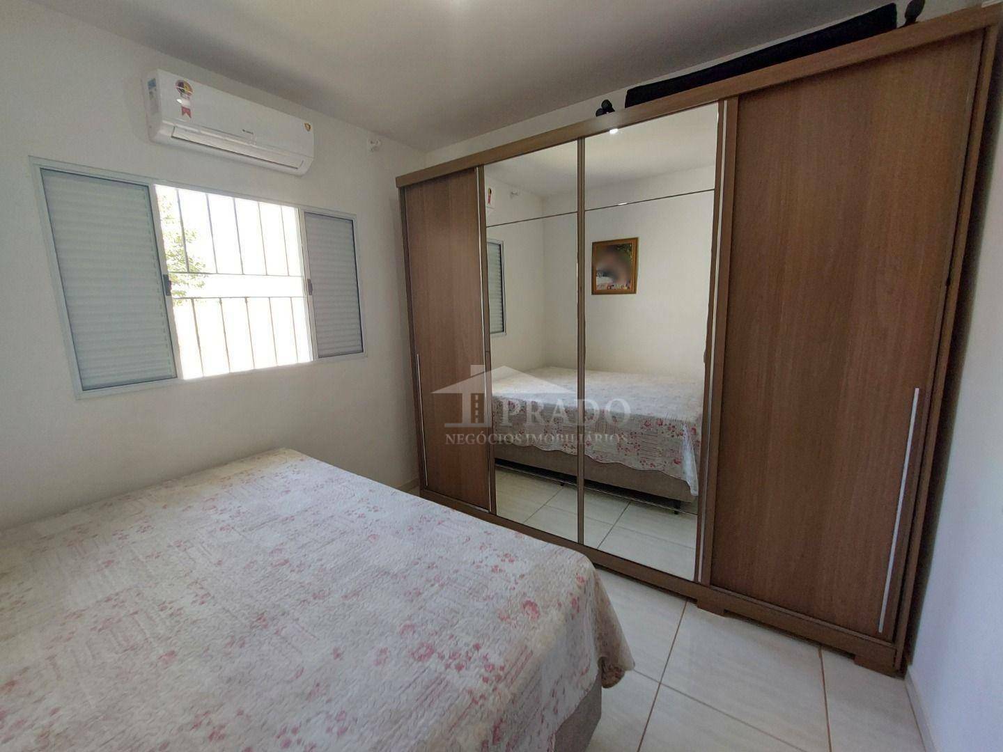 Casa à venda com 2 quartos, 90m² - Foto 10