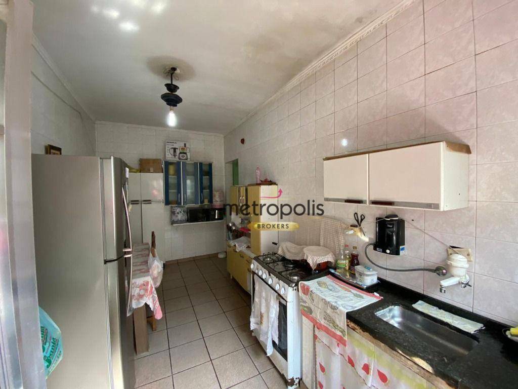 Casa à venda com 5 quartos, 192m² - Foto 17