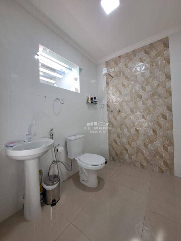 Casa à venda com 3 quartos, 150m² - Foto 17