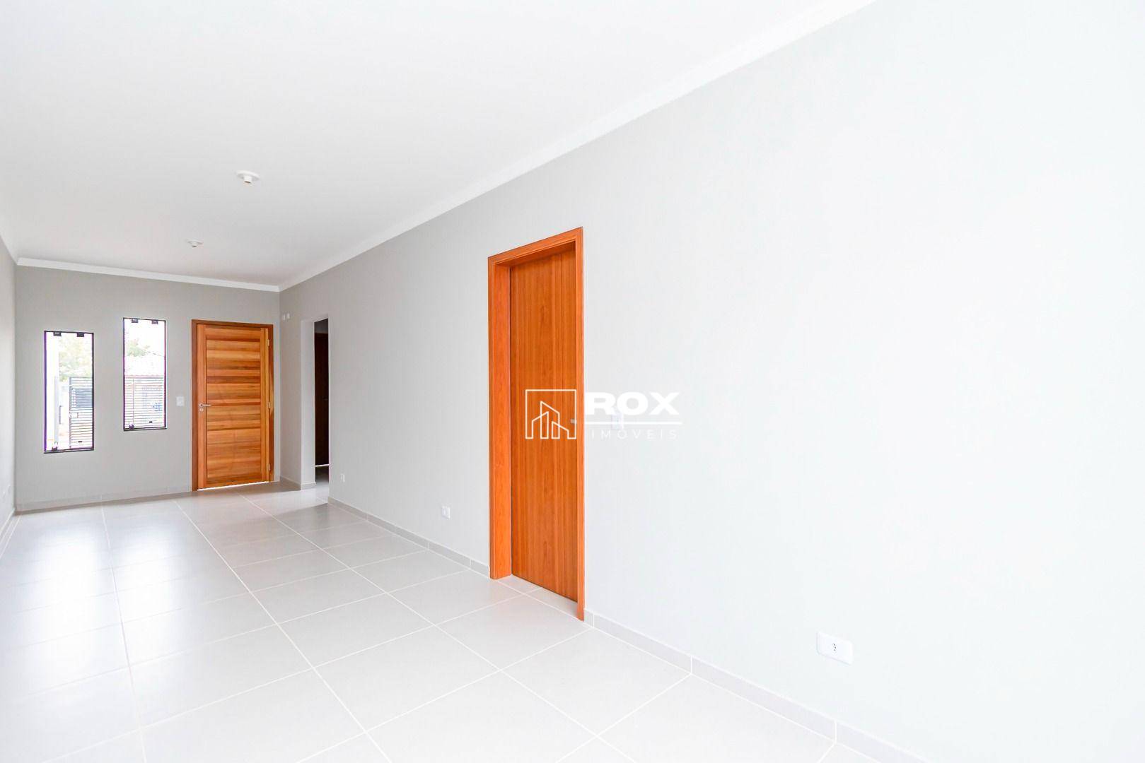 Casa à venda com 3 quartos, 70m² - Foto 5