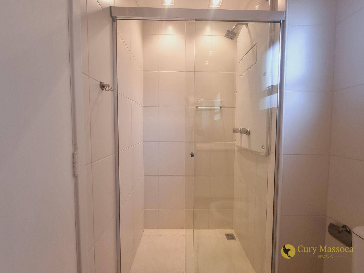 Apartamento para alugar com 2 quartos, 65m² - Foto 26