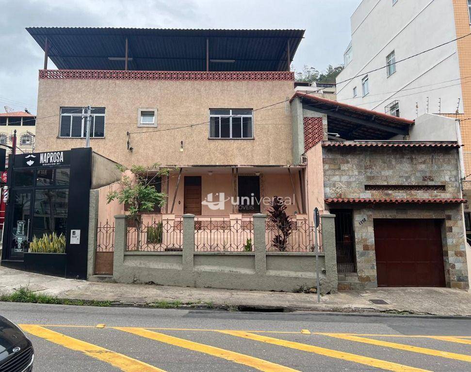 Sobrado, 3 quartos, 248 m² - Foto 1