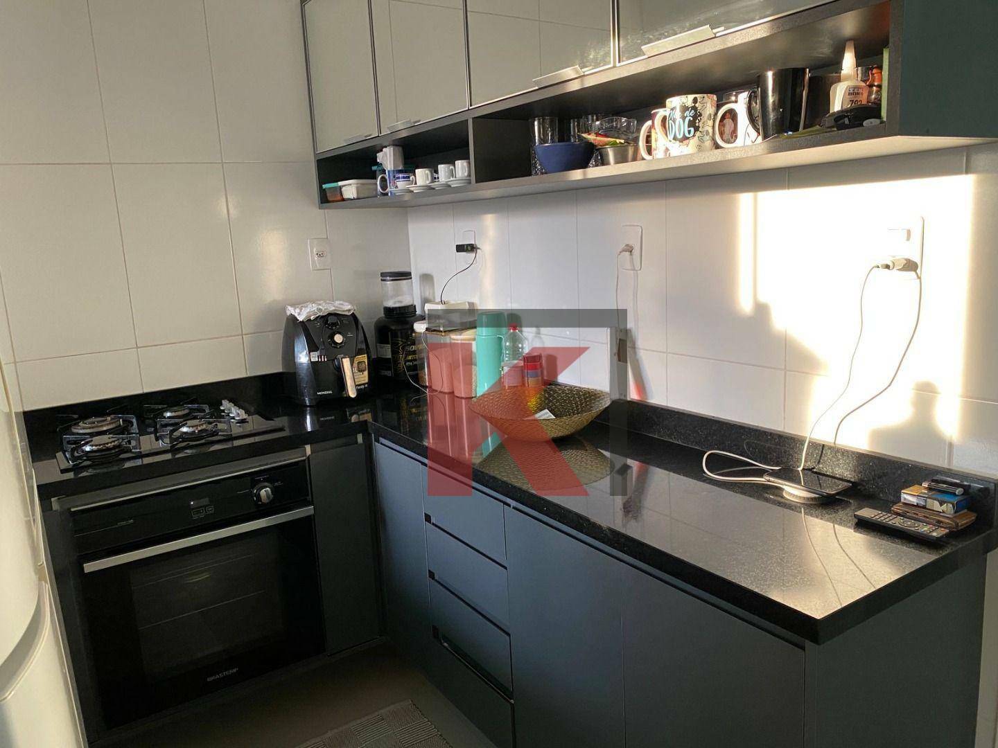 Apartamento à venda com 2 quartos, 75m² - Foto 8