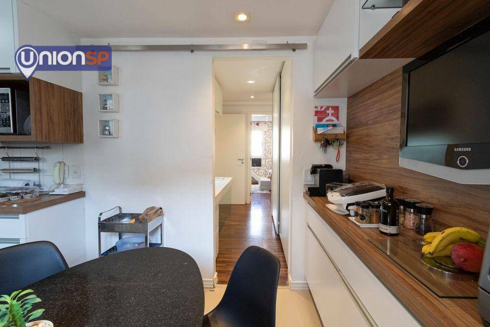 Apartamento à venda com 4 quartos, 256m² - Foto 43