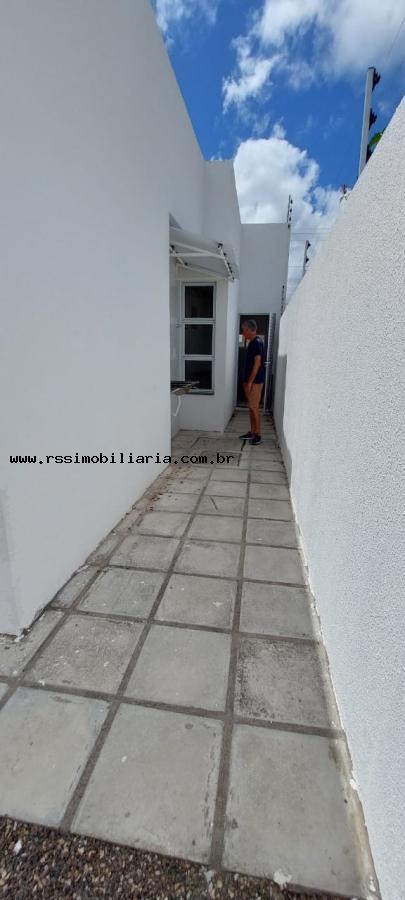 Casa à venda com 2 quartos, 56m² - Foto 8