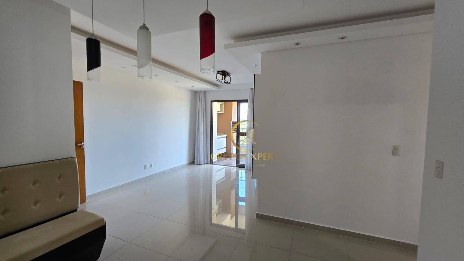 Apartamento para alugar com 3 quartos, 94m² - Foto 4