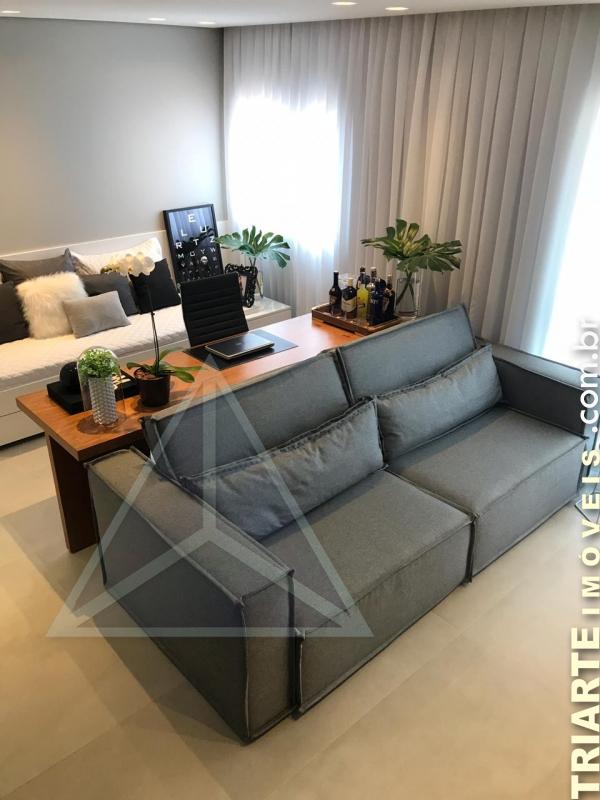 Apartamento à venda com 2 quartos, 82m² - Foto 1