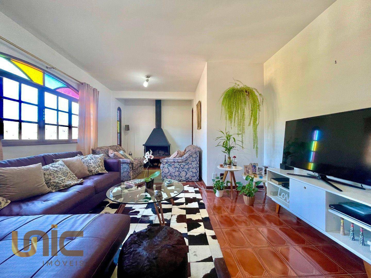 Casa à venda com 3 quartos, 300m² - Foto 7