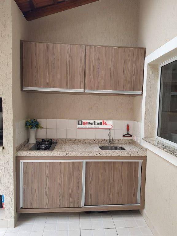 Sobrado à venda com 3 quartos, 128m² - Foto 8