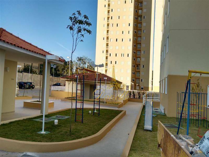 Apartamento à venda com 3 quartos, 72m² - Foto 2